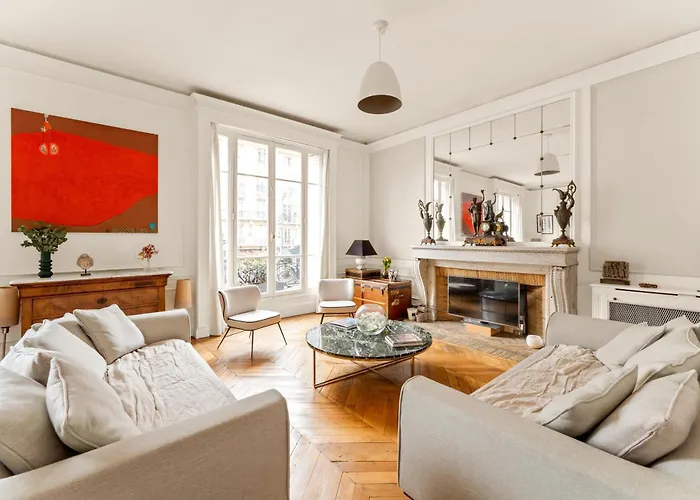 Apartment Ecole Militaire Paris